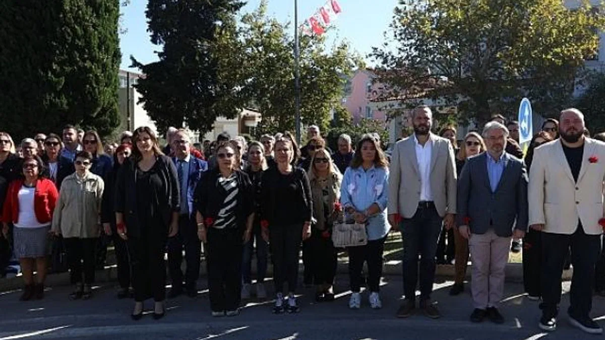 Ahmet Taner Kışlalı Güzelbahçe’de Anıldı