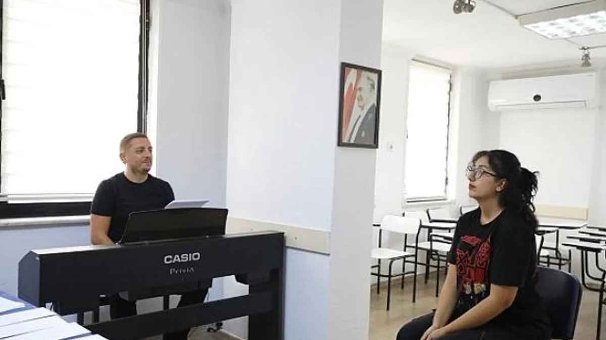 Geleceğin sanatçıları Aydın Büyükşehir Belediyesi Konservatuvarı’nda yetişiyor