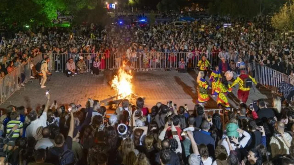 Hıdırellez ateşi İzmir Kültürpark’tan yükseldi