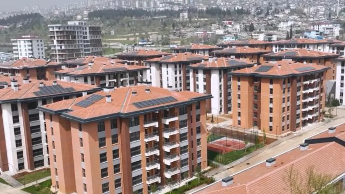 Bakan Kurum’dan ‘Ebrar Sitesi’ paylaşımı