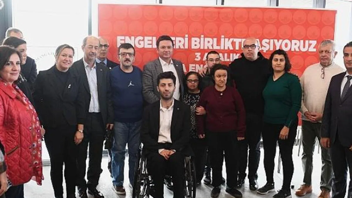 Başkan Aydın Engelli Bireylerle Kahvaltıda Buluştu