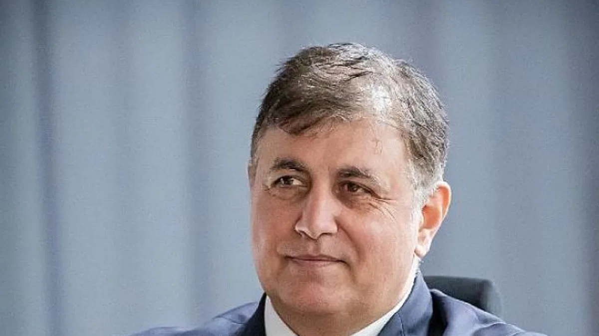 Başkan Tugay’dan “25 Kasım Kadına Yönelik Şiddete Karşı Uluslararası Mücadele Günü” mesajı “Kadın haklarının bayraktarlığını yapmak için var gücümle çalışmaya devam edeceğim”