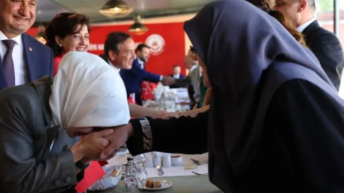 ‘Terörsüz Türkiye Kardeşlik Sofrası’ buluşmaları sürüyor