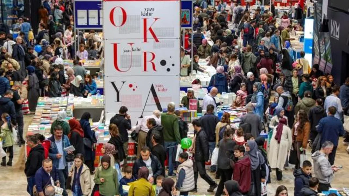 Kocaeli Kitap Fuarı rekorunu kırdı! 9 günde 1 milyon 48 bin 526 ziyaretçi ağırladı