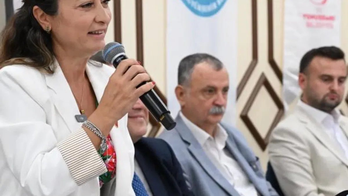 Manisa’da el ele yönetim vurgusu