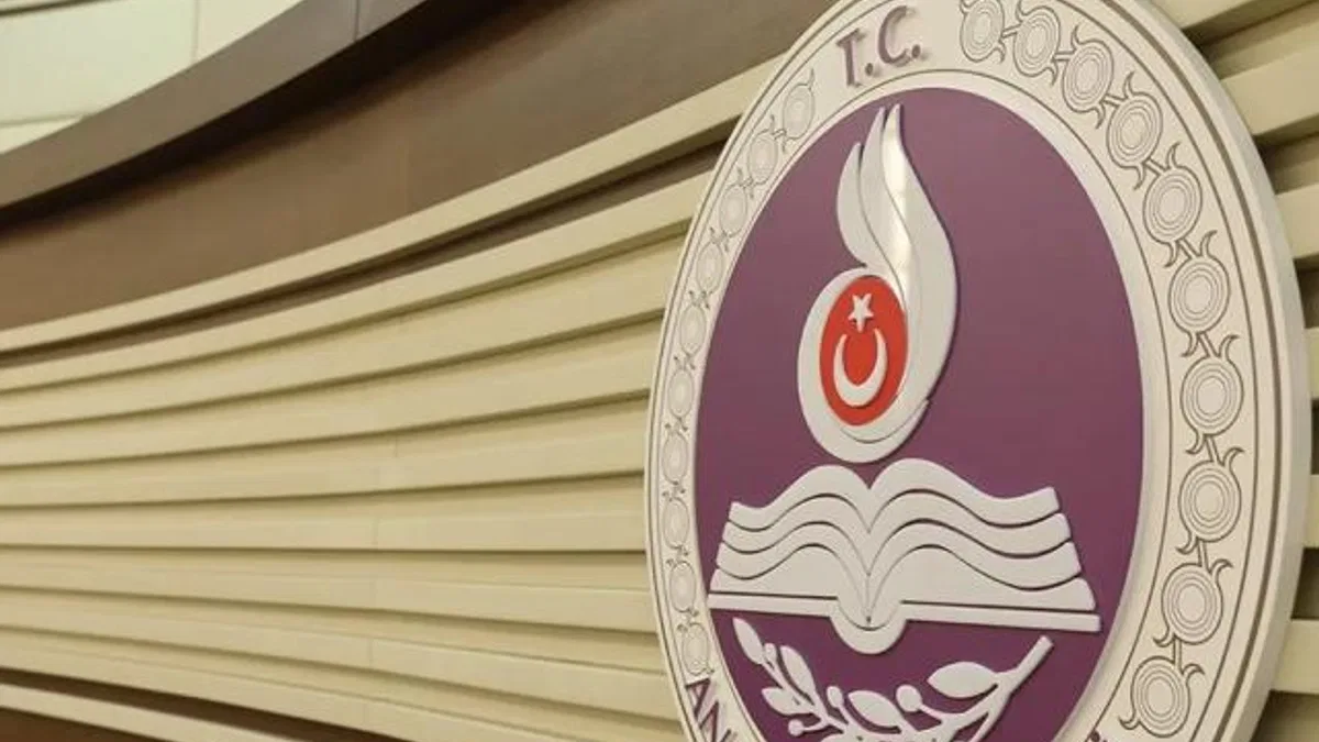 Anayasa Mahkemesi, ‘isim değişikliği ilanı’ kuralını iptal etti