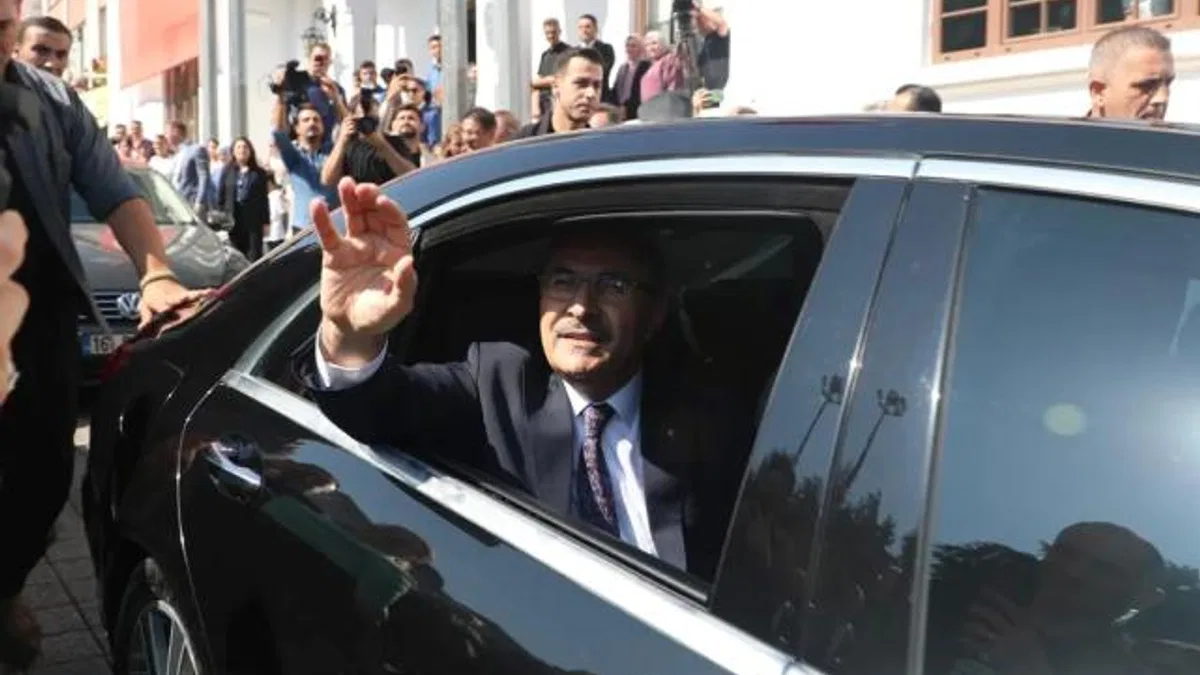 Yeni Emniyet Genel Müdürü Vali Demirtaş, Bursa’dan Ankara’ya uğurlandı