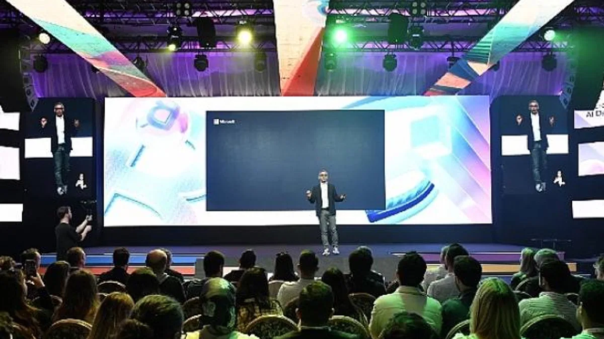 Senenin en büyük teknoloji etkinliği “Microsoft BuildAI: Yapay Zeka Günü”nde yazılımcılar ve teknoloji dünyasının liderleri buluştu