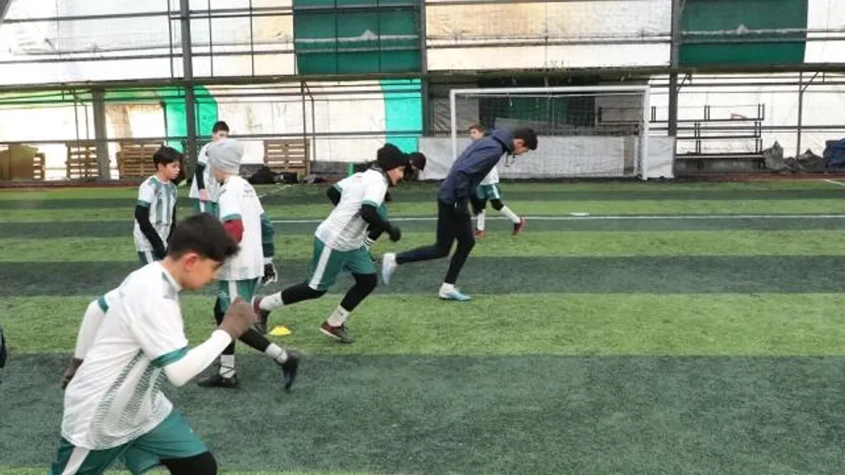 Konya Karatay Belediyesi’nden gençlere spor daveti