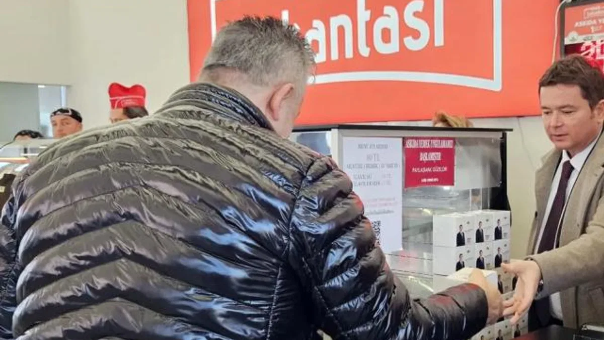 Bursa Osmangazi’de kandil simitleri Başkan Aydın’dan