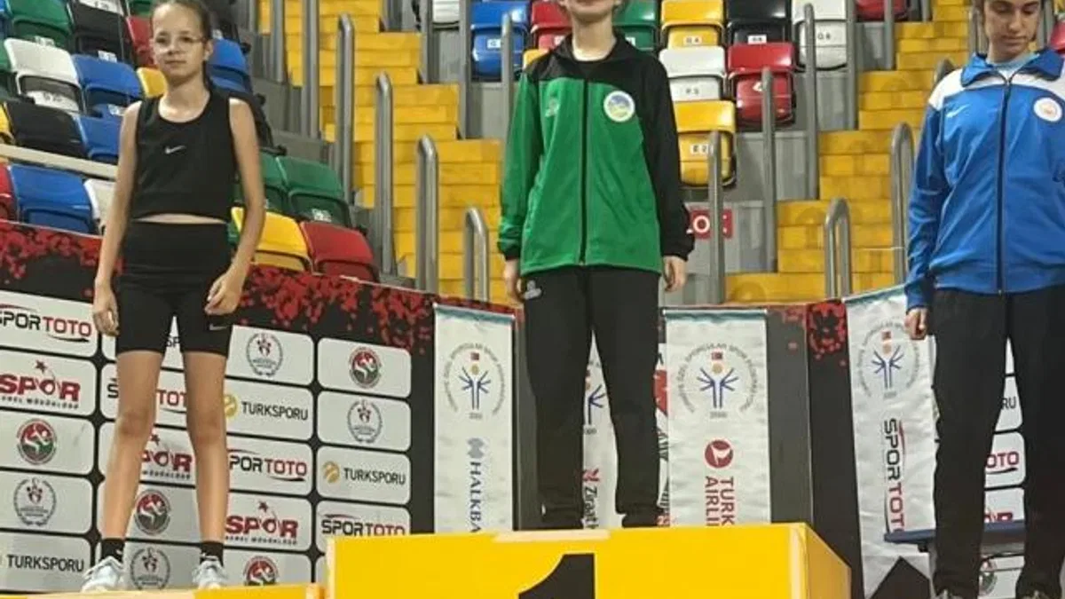 Zeynep İstanbul’dan şampiyon döndü