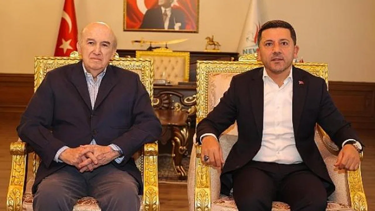 Meksika’nın Ankara Büyükelçisi Hernandez, Belediye Başkanı Arı’yı ziyaret etti