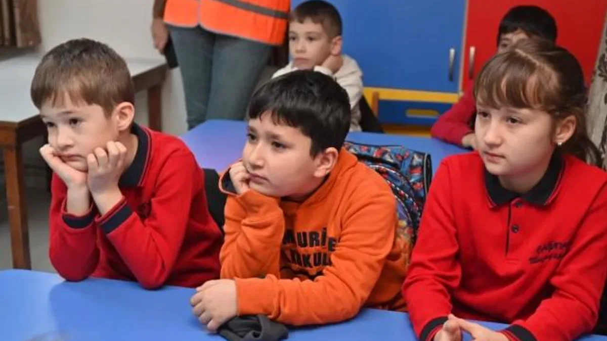 Manisa’da çocuklara deprem bilinci