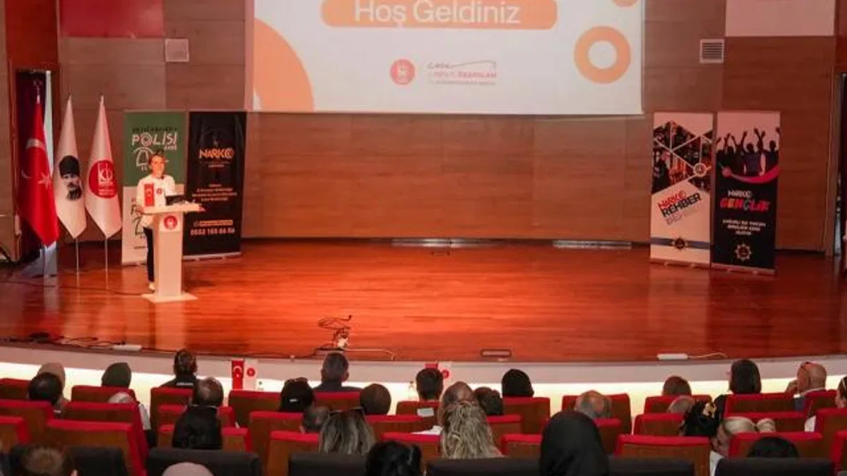 Ankara Keçiören’de “En İyi Narkotik Polisi Anne” buluşması