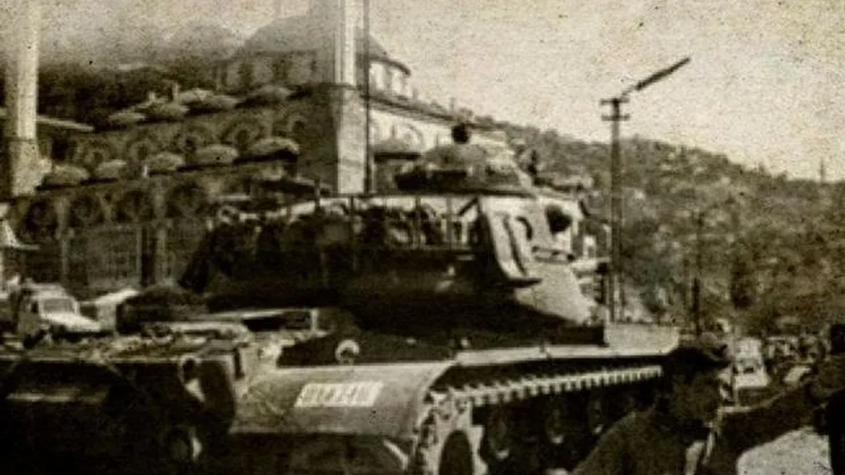 Bakan Tunç’tan 12 Eylül mesajı: Milli iradenin üzerinde hiçbir güç yoktur