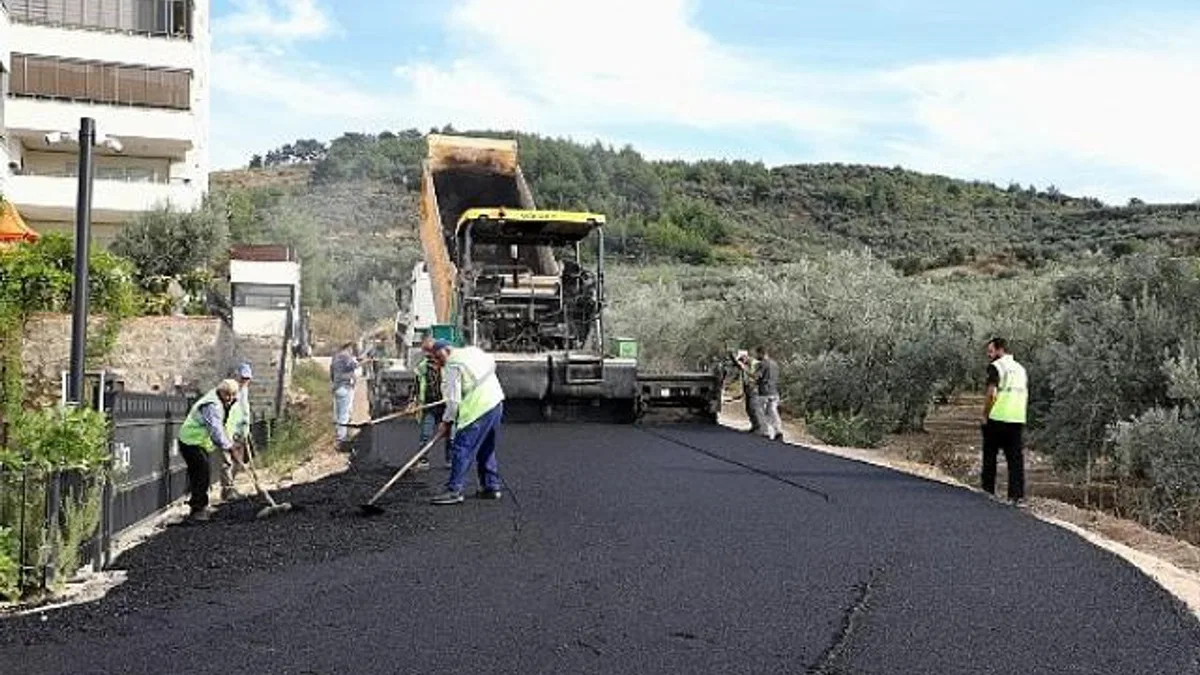 Mudanya’da yollar yenileniyor.