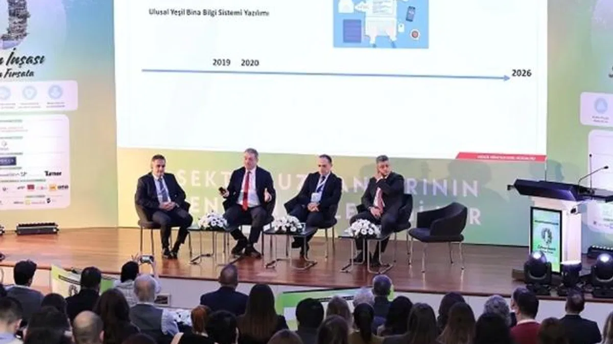 8. Uluslararası Yeşil Binalar ve Şehirler Zirvesi’nde sürdürülebilir gelecek tartışıldı