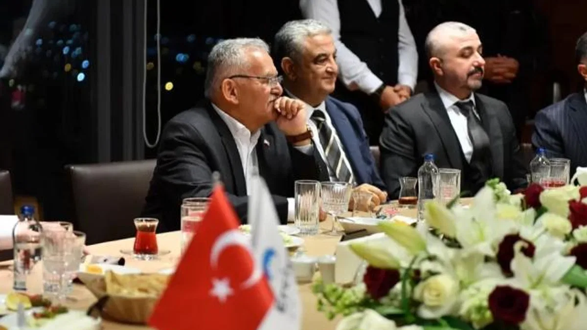 Kayseri iş dünyası Başkan Büyükkılıç’ı iftar sofrasında ağırladı