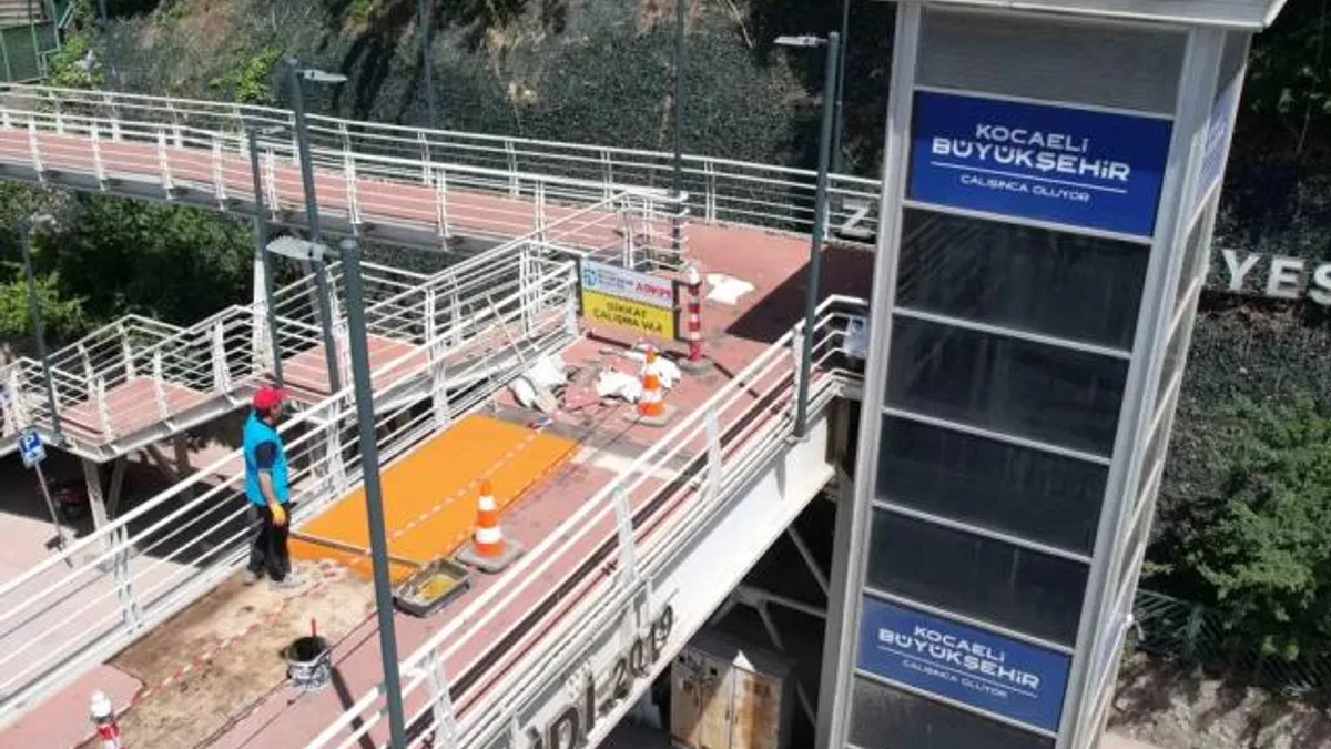 Kocaeli Büyükşehir’den üst geçitlere hassas dokunuş