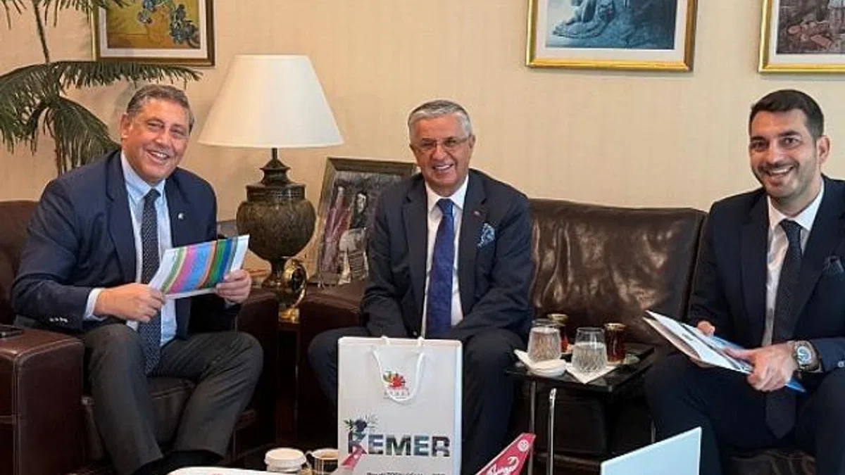 Başkan Topaloğlu’ndan tur operatörlerine ziyaret