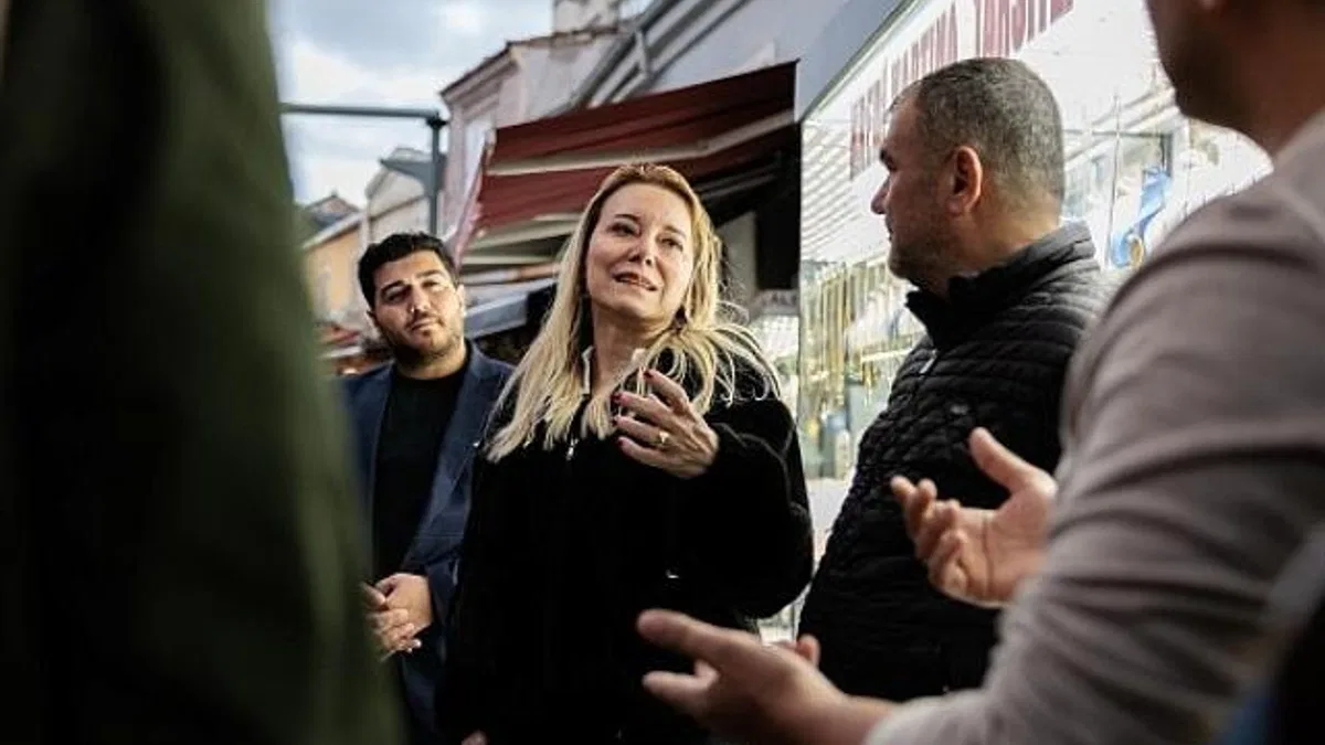 Başkan Mutlu’dan Kemeraltı esnafına ziyaret