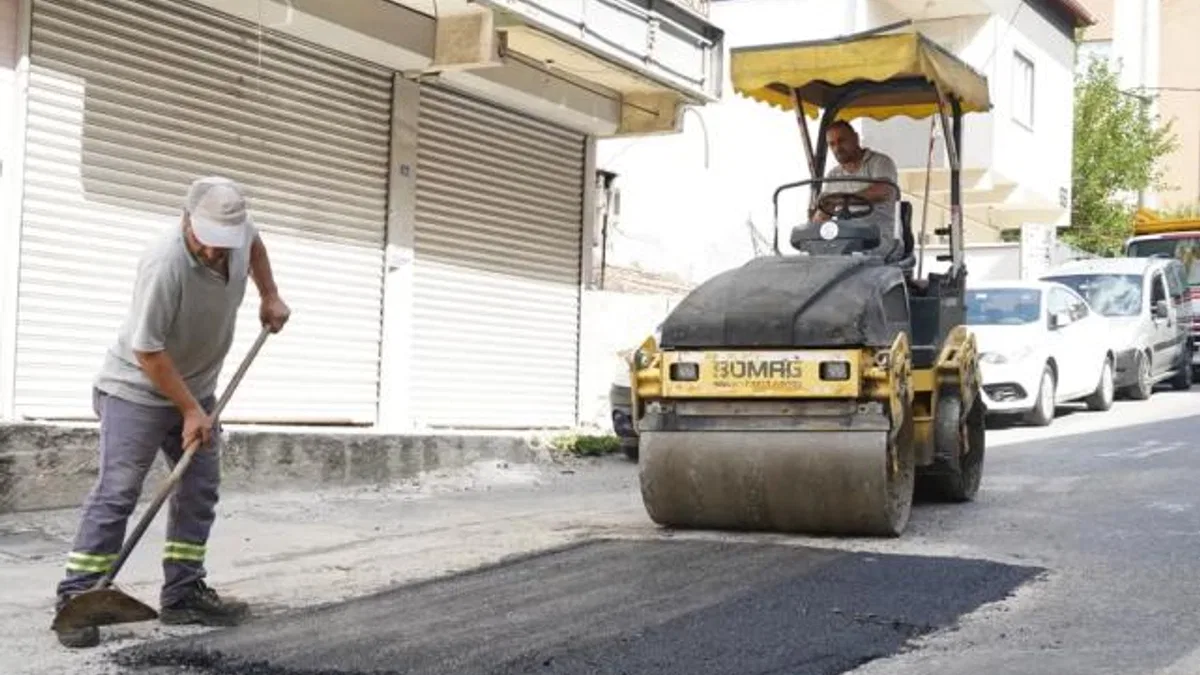 Çayırova’da Fen işleri ekipleri çalışmalarını sürdürüyor