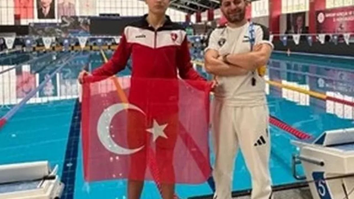 Denizlili yüzücüden Türkiye Şampiyonluğu