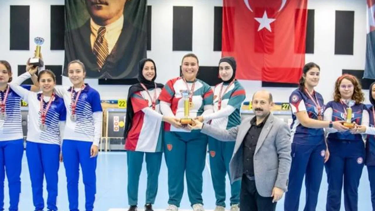 Muğla Büyükşehir okçuları Türkiye ikincisi oldu