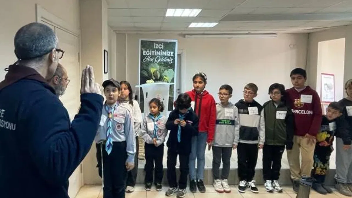 İzmir Çiğli’de izciliğe adım adım