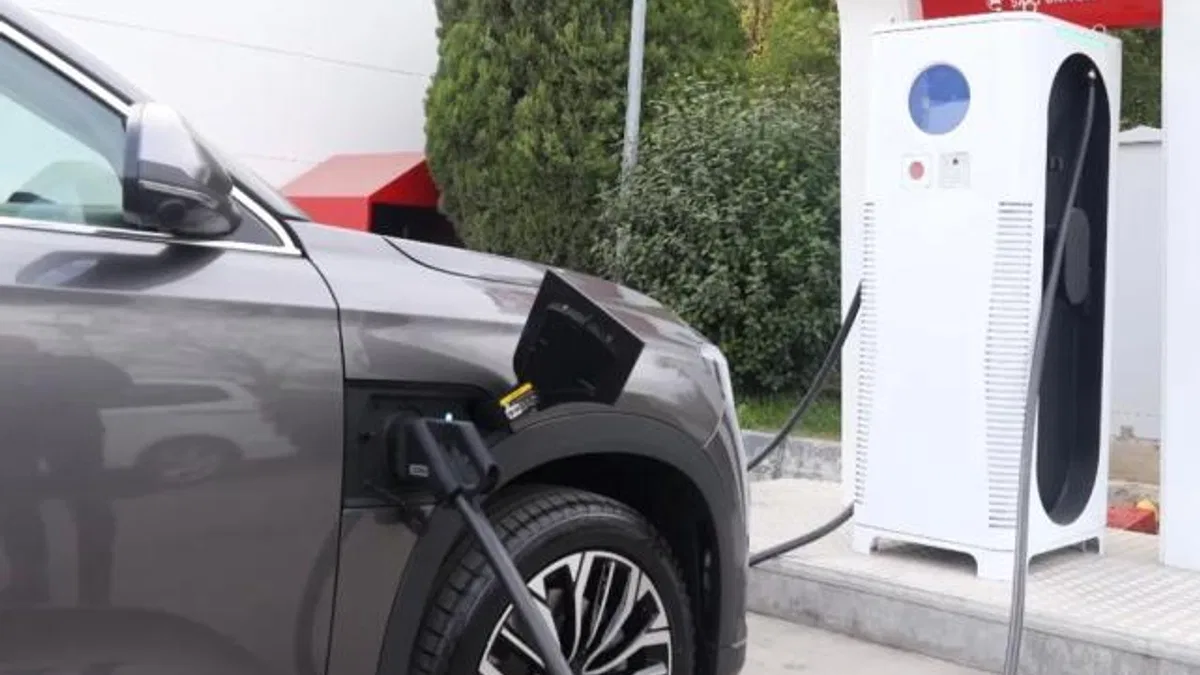 İkinci el otomobilde dengeli canlılık! En pahalı yakıt türü elektrikli araçlar