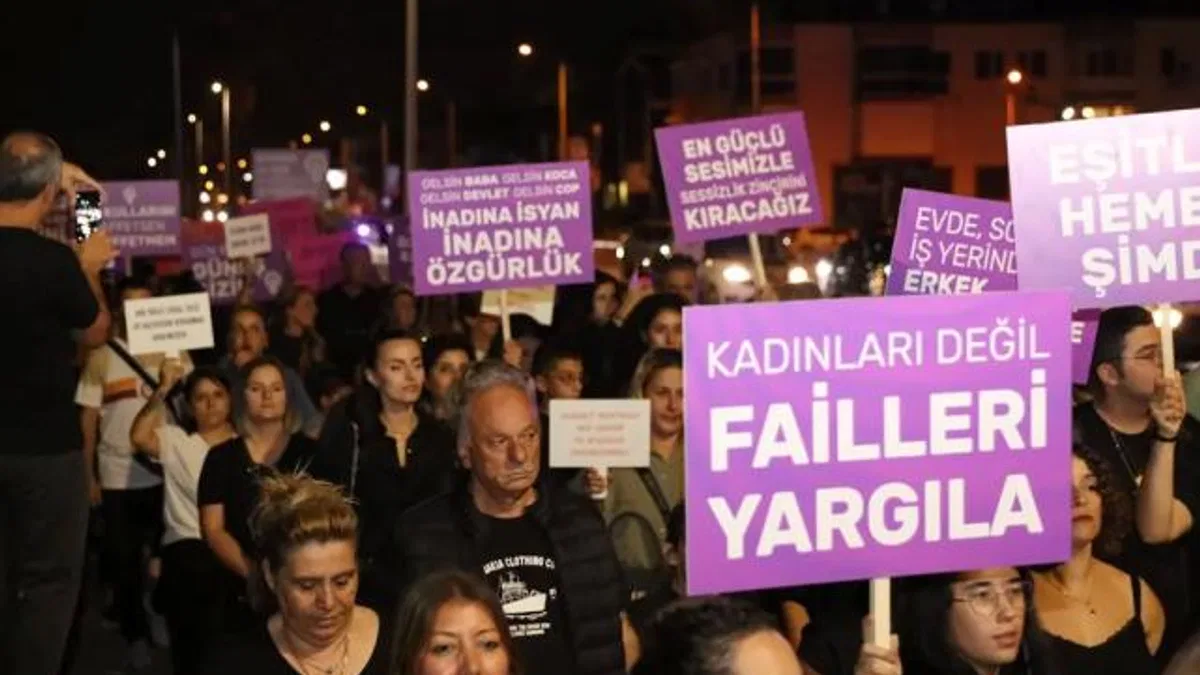 Güzelbahçe şiddete karşı yürüdü