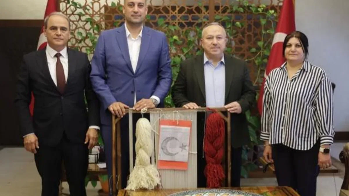 “İlmek İlmek Türkiye”de ilk ilmek Vali Fidan’dan