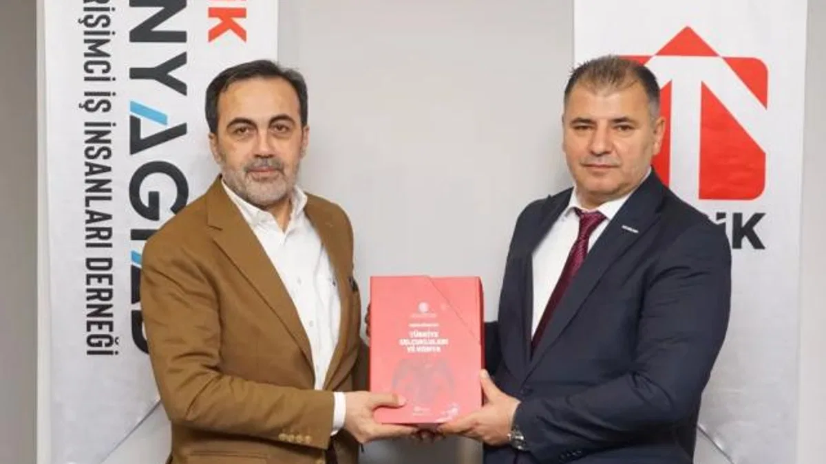 Konya Ticaret Odası’ndan TÜGİKKONYAGİAD’a ‘Hayırlı Olsun’ ziyareti