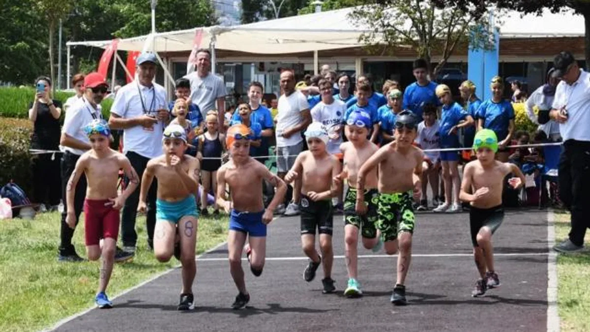 Bursa Osmangazi’de Triathle yarışları nefes kesti