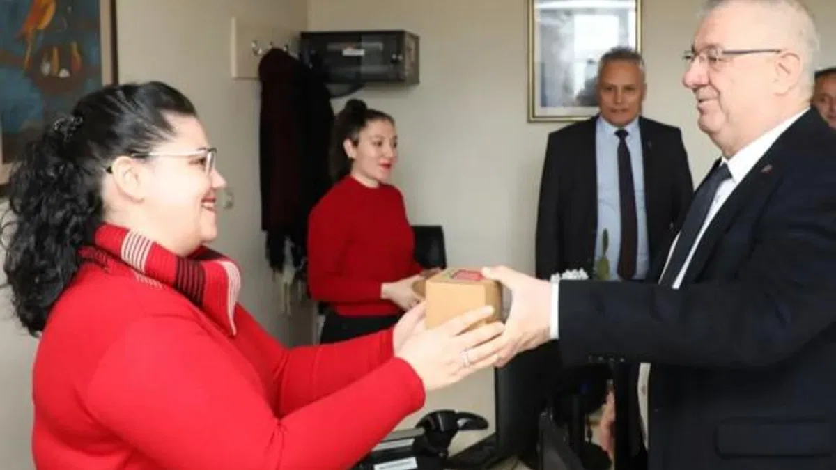 Başkan Ertaş personelin yeni yılını kutladı
