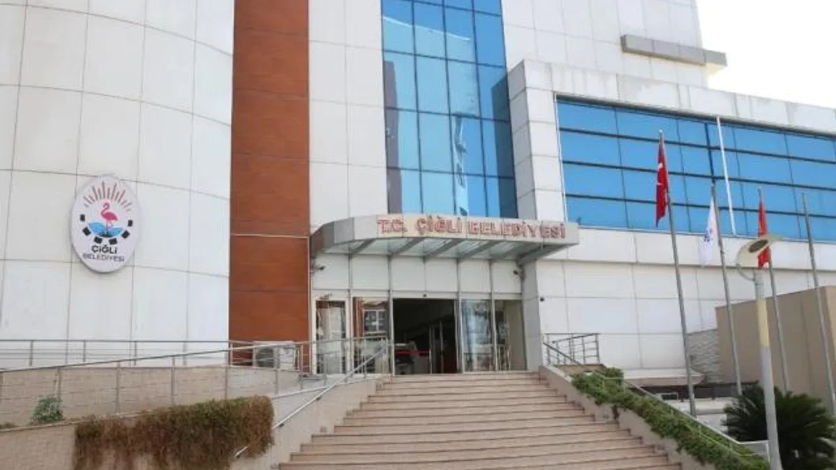 “Çiğli’nin Yıldızları” burs programı başvuruları başladı