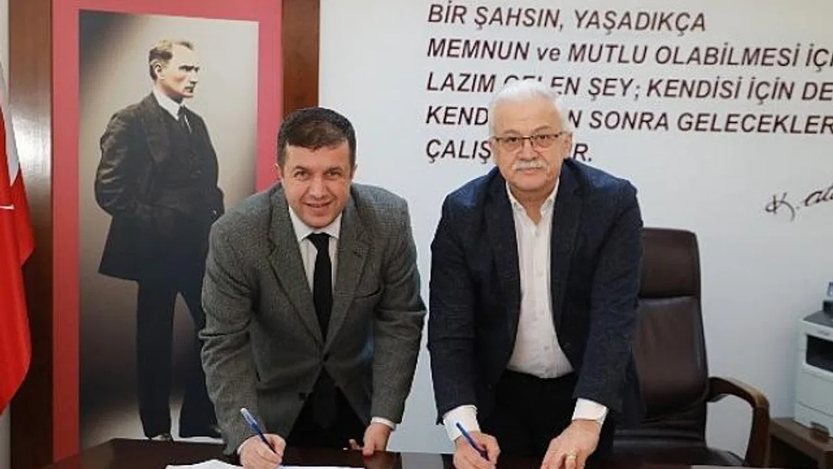 Burhaniye Belediyesi, Balıkesir Üniversitesi Burhaniye Meslek Yüksek Okulu’nun yeni binasını yapmak için kolları sıvadı