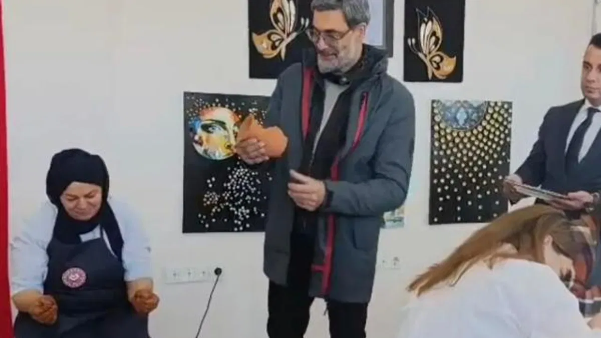 Sanatçı Uğur Işılak’tan Erzurum’da ‘engelsiz’ ziyaret