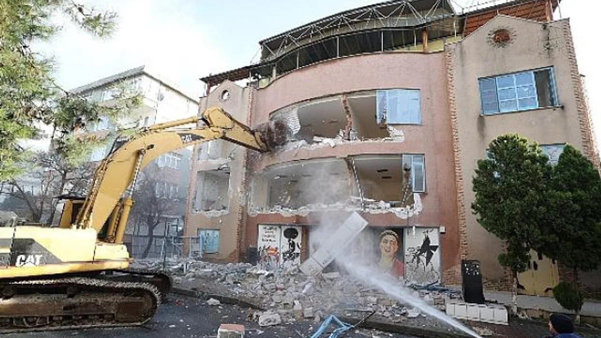 Bakırköy’de Dönüşüm Devam Ediyor
