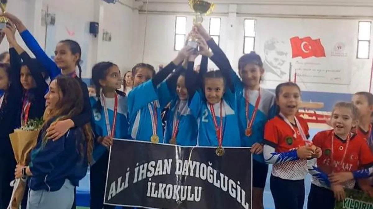 Konya Meram Belediyespor başarıdan başarıya koşuyor
