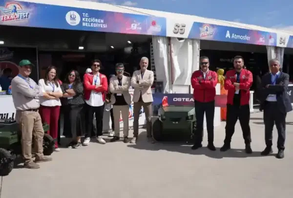 Keçiören Belediyesi TEKNOMER gençlerin projelerini TEKNOFEST Güneydoğu'da sergiledi
