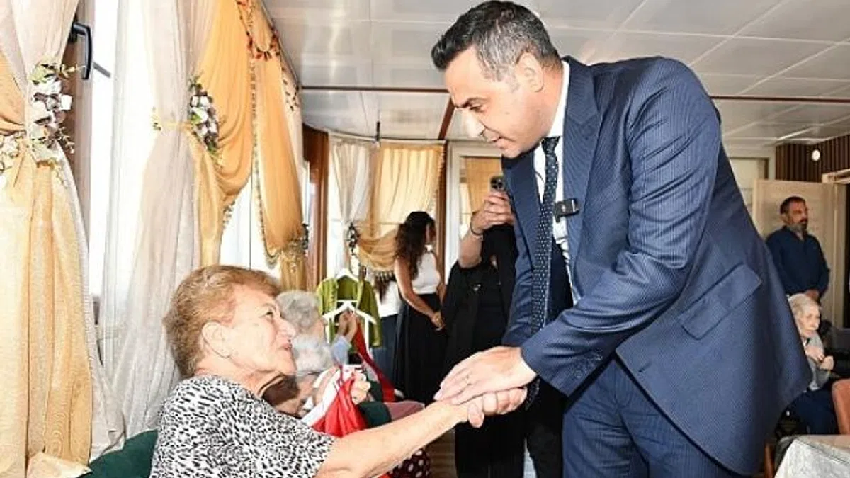 Başkan Yıldız Bilgelik Dolu Çınarlarla bir araya geldi