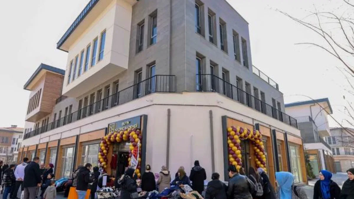 Konya Meram’da Suriçi Çarşısı hareketleniyor