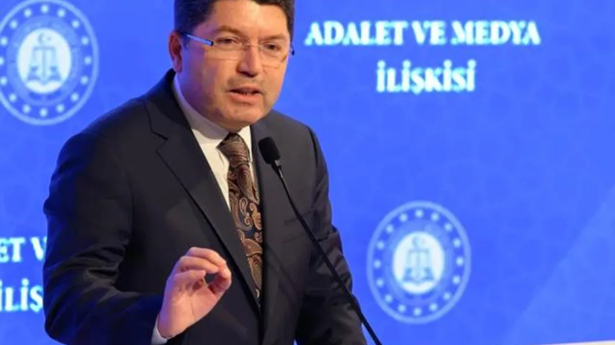 Bakan Tunç: Mahkemelere ve hakimlere kimse emir ve talimat veremez