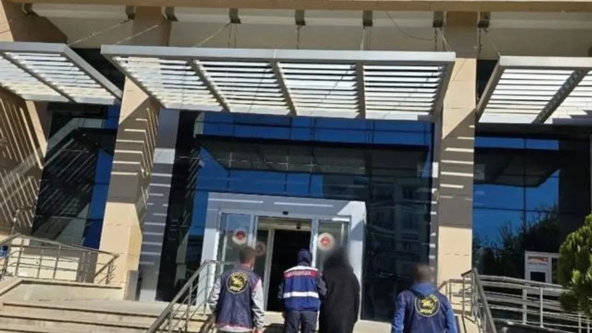 Adıyaman’da uyuşturucu suçundan aranıyordu, yakalandı