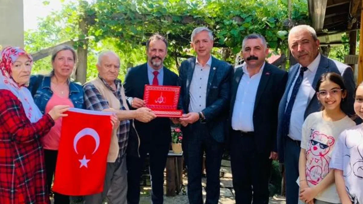 Kocaeli İzmit’te Kıbrıs Gazileri’ne vefa ziyareti