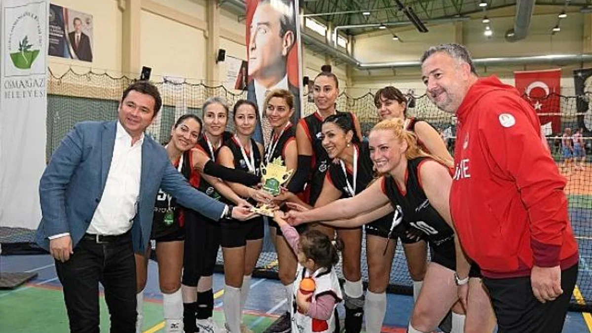 Türkiye Veteran Voleybol Turnuvası’nda şampiyonlar belli oldu