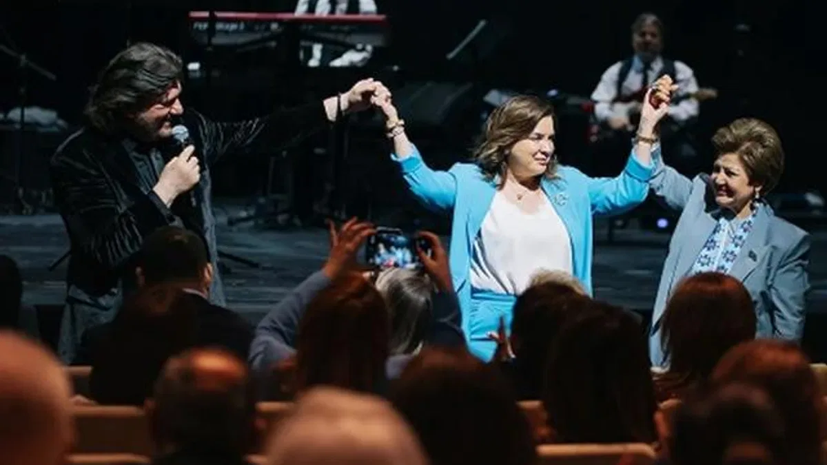 Ahmet Şafak’tan Bakü’de duygu yüklü konser