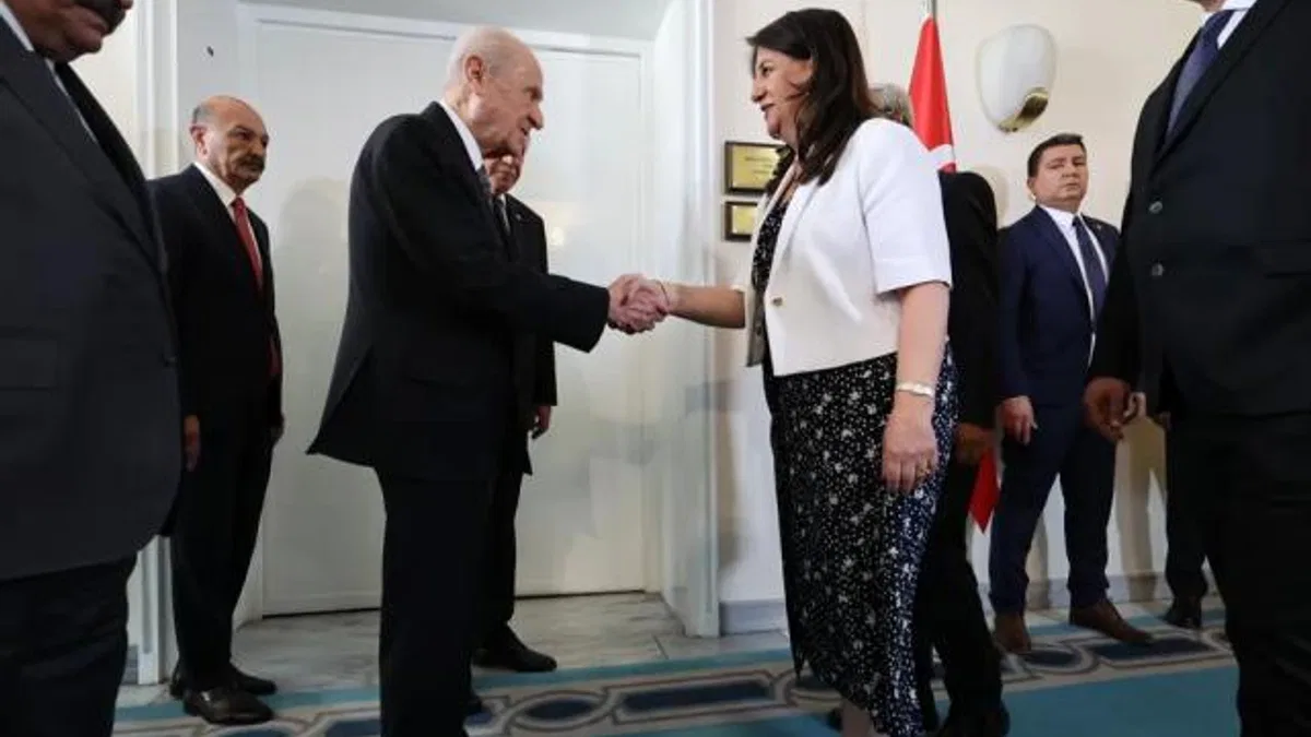Bahçeli DEM heyetini kabul etti