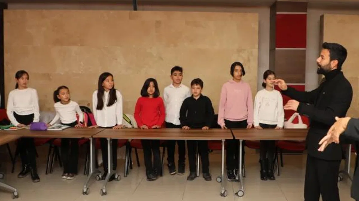 Muğla’da çocuklar hem öğreniyor hem eğleniyor